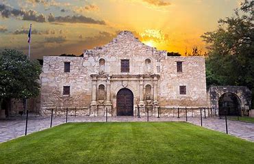 best travel destinations in North America best travel destinations North America- pic of The Alamo.